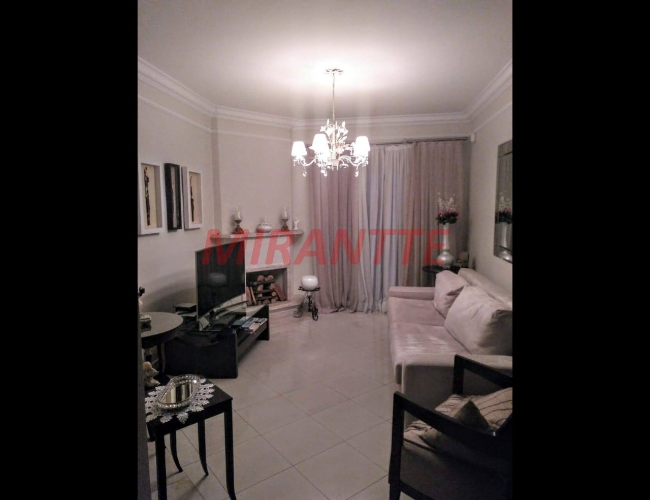 Sobrado de 247m² com 4 quartos em Jardim França