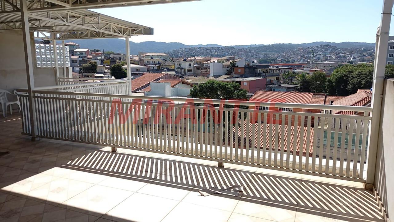 Sobrado de 220m² com 2 quartos em Vila Rica