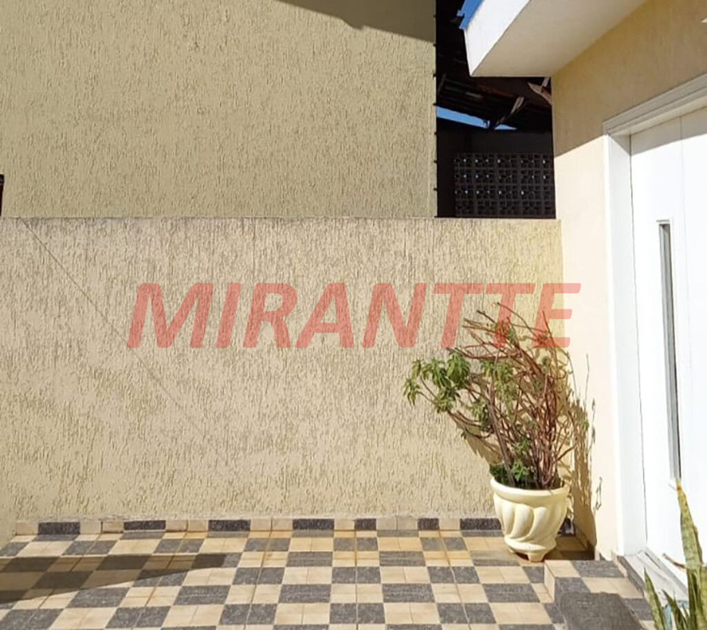 Sobrado de 220m² com 2 quartos em Vila Rica