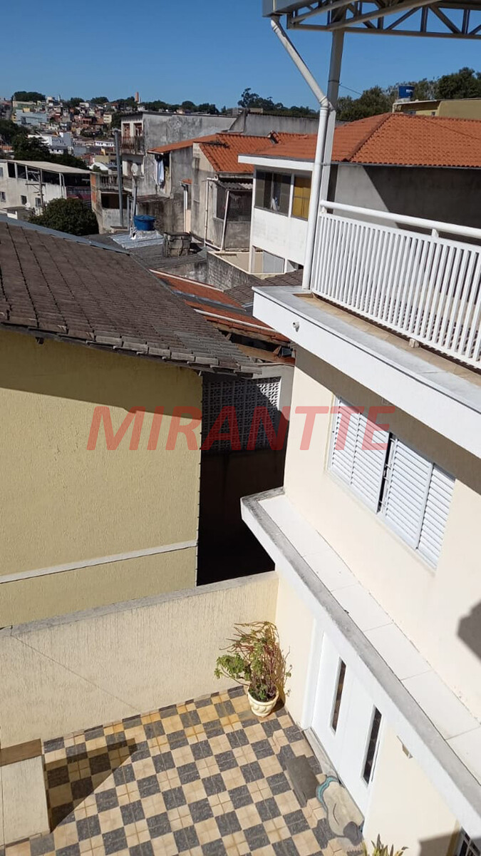 Sobrado de 220m² com 2 quartos em Vila Rica