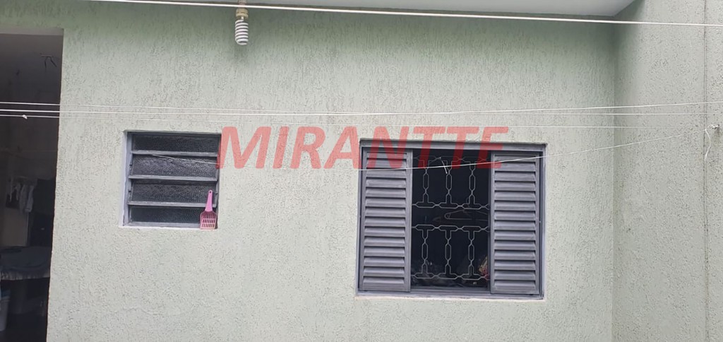 Sobrado de 314m² com 4 quartos em Santana