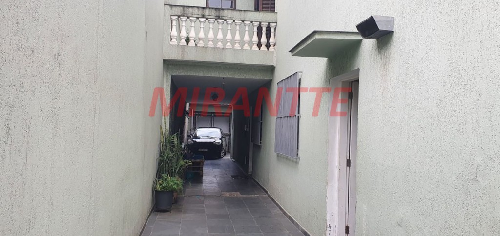 Sobrado de 314m² com 4 quartos em Santana