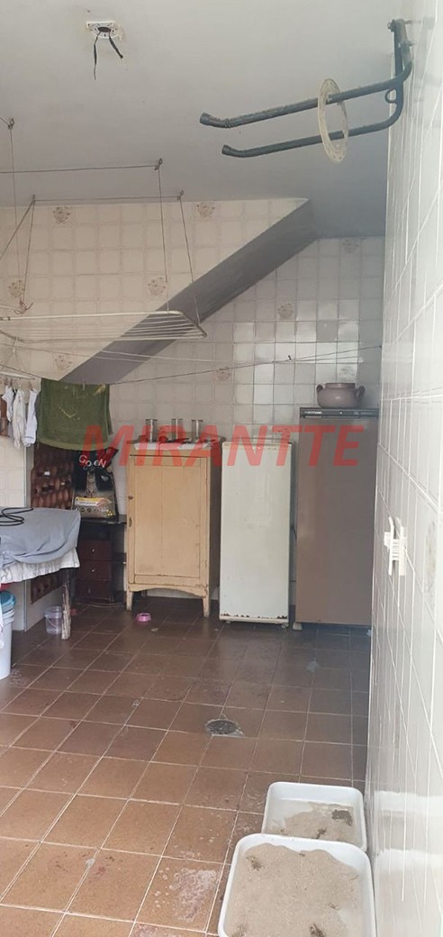 Sobrado de 314m² com 4 quartos em Santana