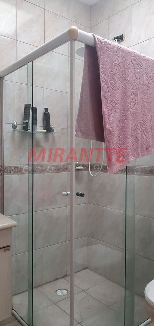 Sobrado de 314m² com 4 quartos em Santana