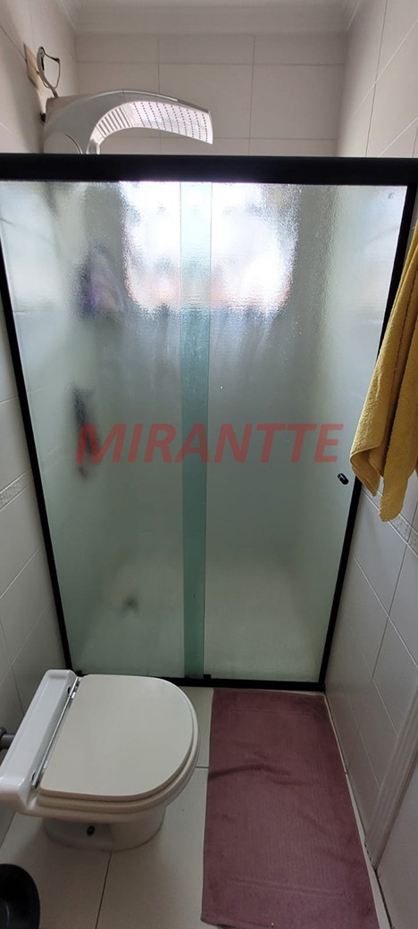 Sobrado de 214m² com 5 quartos em Santa Teresinha