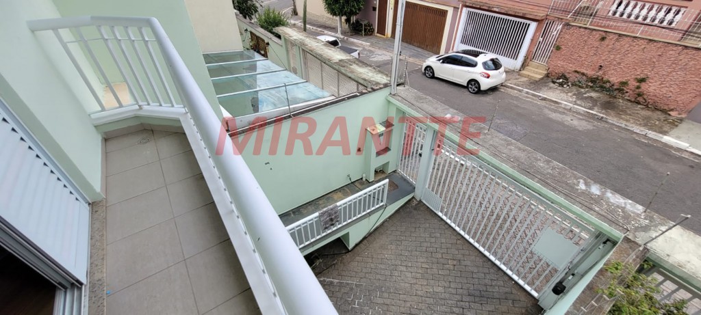 Sobrado de 214m² com 5 quartos em Santa Teresinha