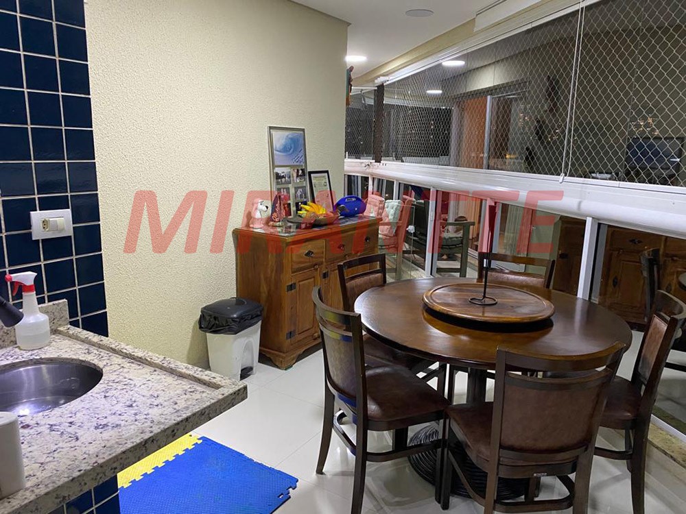 Apartamento de 256m² com 3 quartos em Santa Terezinha