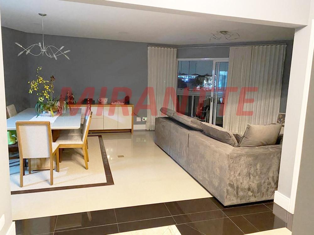 Apartamento de 256m² com 3 quartos em Santa Terezinha