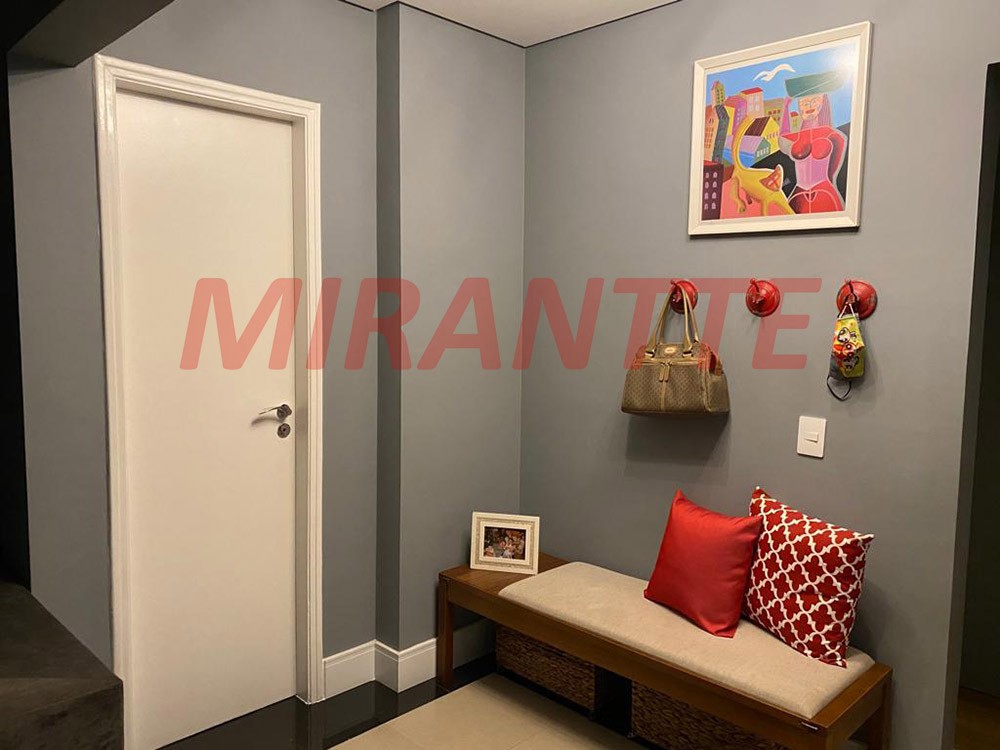 Apartamento de 256m² com 3 quartos em Santa Terezinha