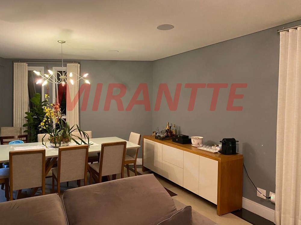 Apartamento de 256m² com 3 quartos em Santa Terezinha