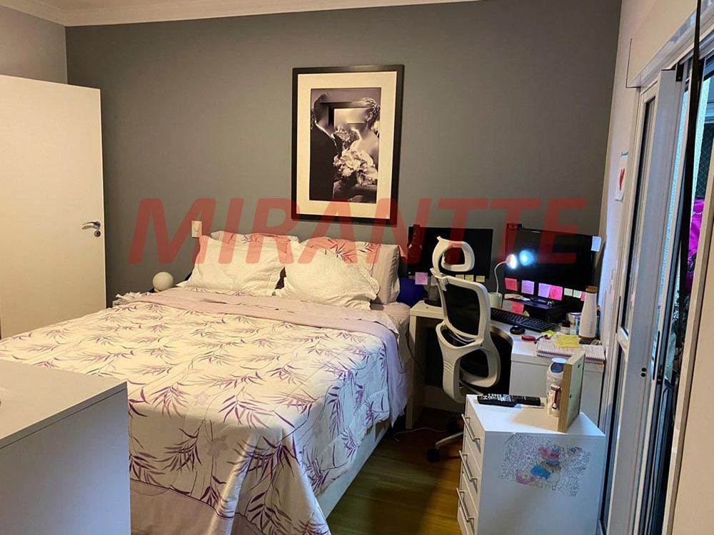 Apartamento de 256m² com 3 quartos em Santa Terezinha