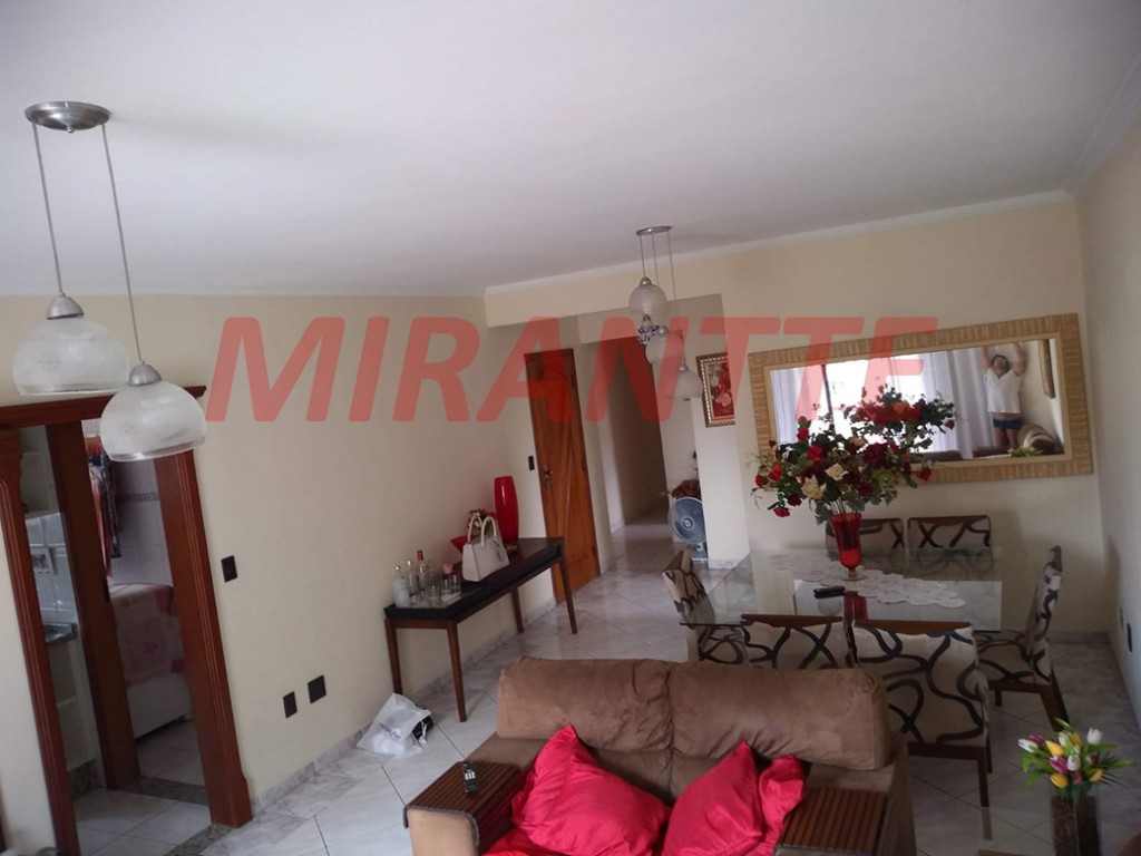 Apartamento com 3 quartos em VILA TUPI