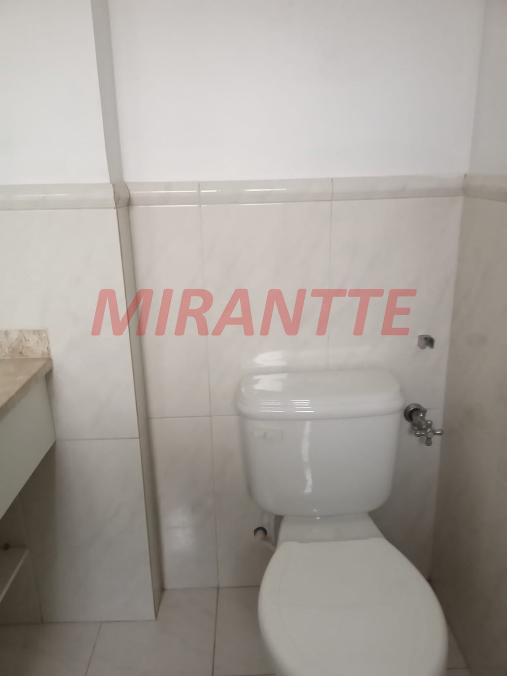 Apartamento de 190m² com 4 quartos em Água Fria