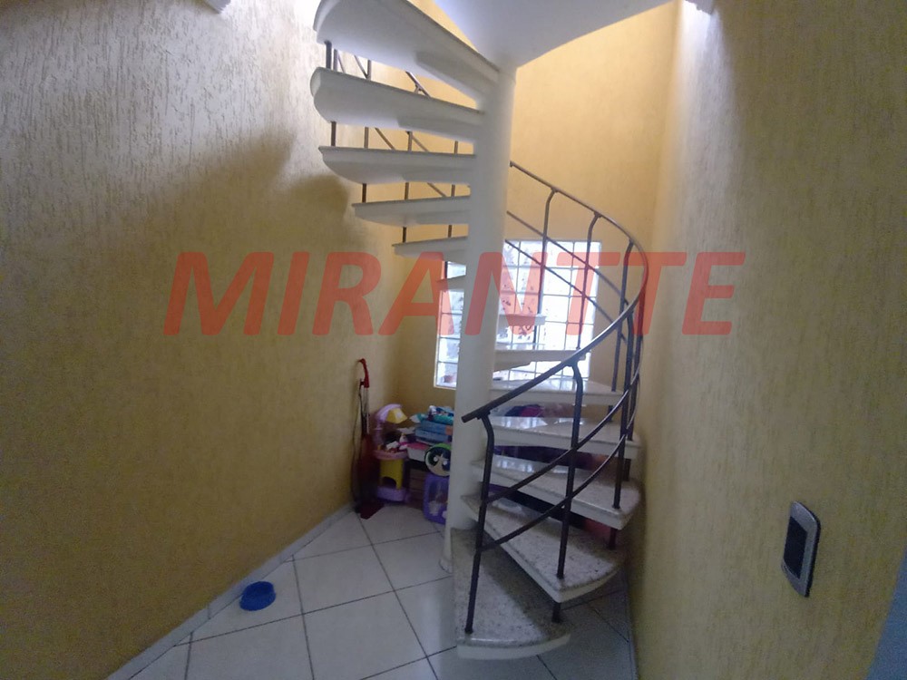 Sobrado de 110m² com 3 quartos em Vila Nova Cachoeirinha