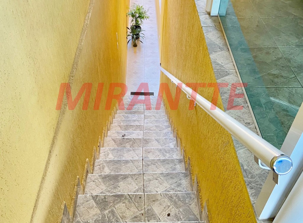 Sobrado de 127m² com 3 quartos em Parque Continental