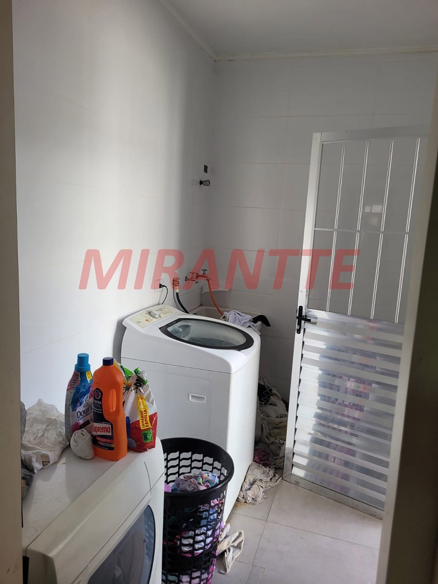 Sobrado de 298m² com 5 quartos em Jardim Guapíra