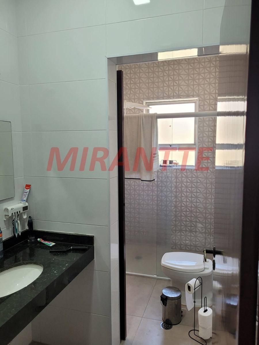 Sobrado de 298m² com 5 quartos em Jardim Guapíra