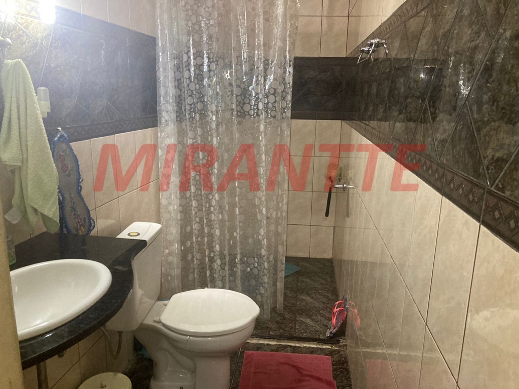 Sobrado de 145m² com 4 quartos em Parada Inglesa