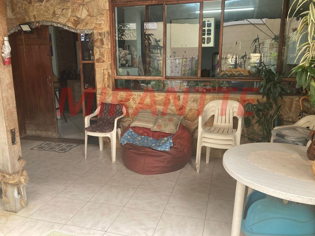 Sobrado de 145m² com 4 quartos em Parada Inglesa