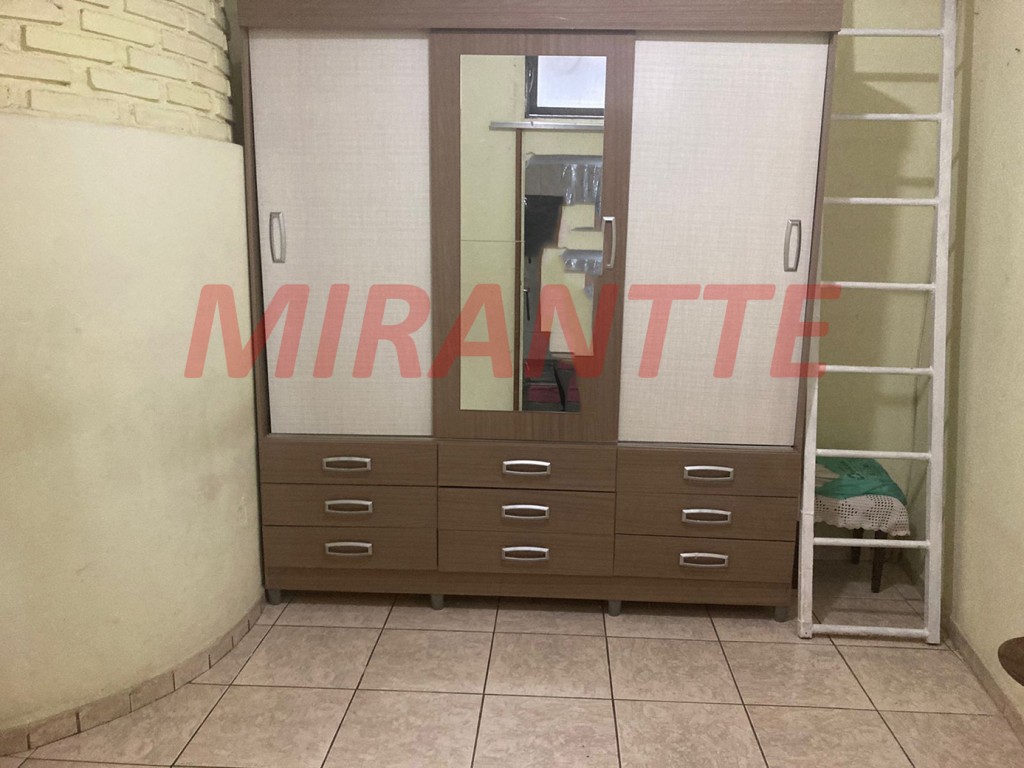 Sobrado de 145m² com 4 quartos em Parada Inglesa