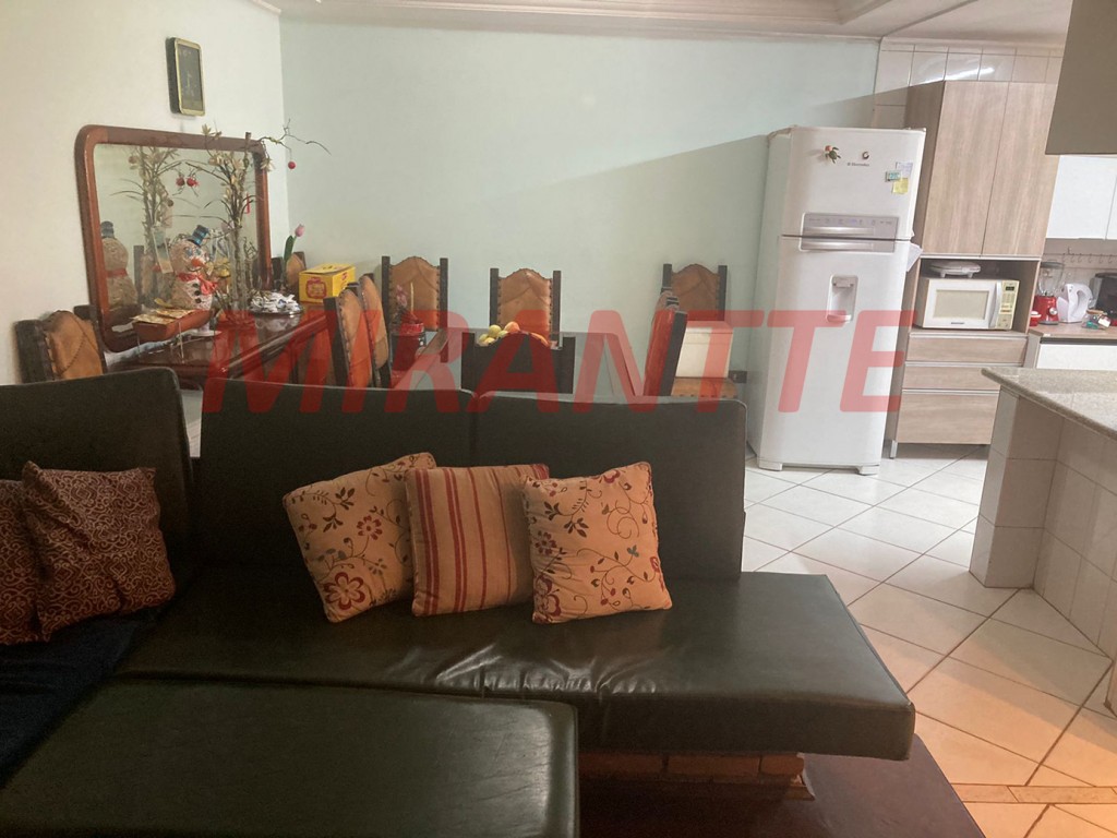 Sobrado de 145m² com 4 quartos em Parada Inglesa