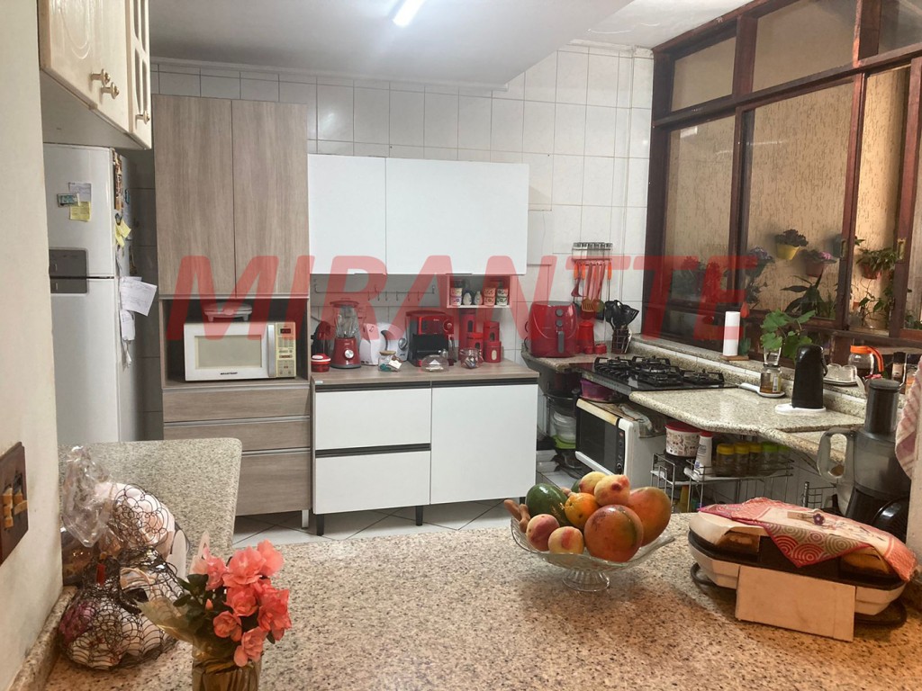Sobrado de 145m² com 4 quartos em Parada Inglesa