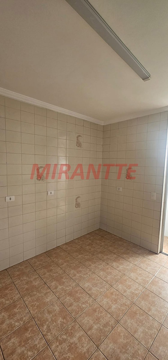 Apartamento de 72m² com 2 quartos em Vila Mazzei