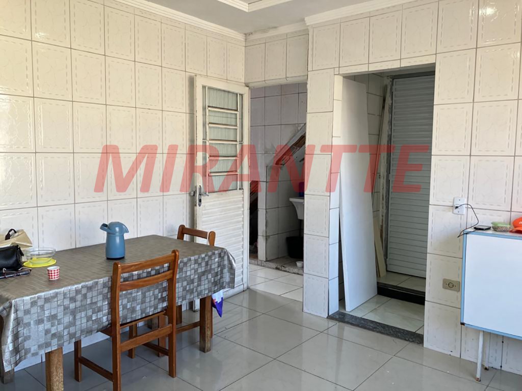 Casa terrea de 122m² com 6 quartos em Vila Ede