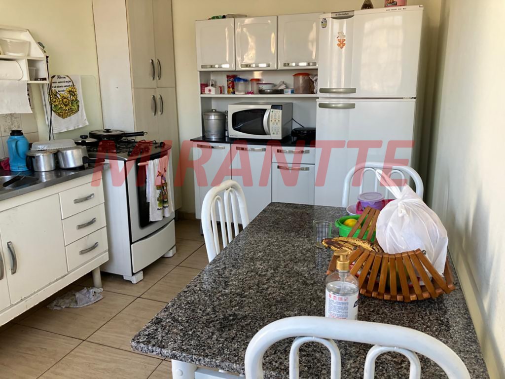 Casa terrea de 122m² com 6 quartos em Vila Ede