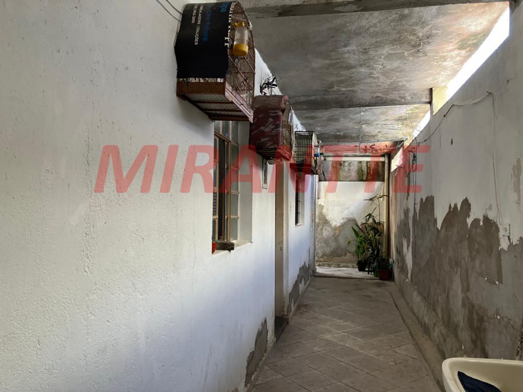 Casa terrea de 122m² com 6 quartos em Vila Ede