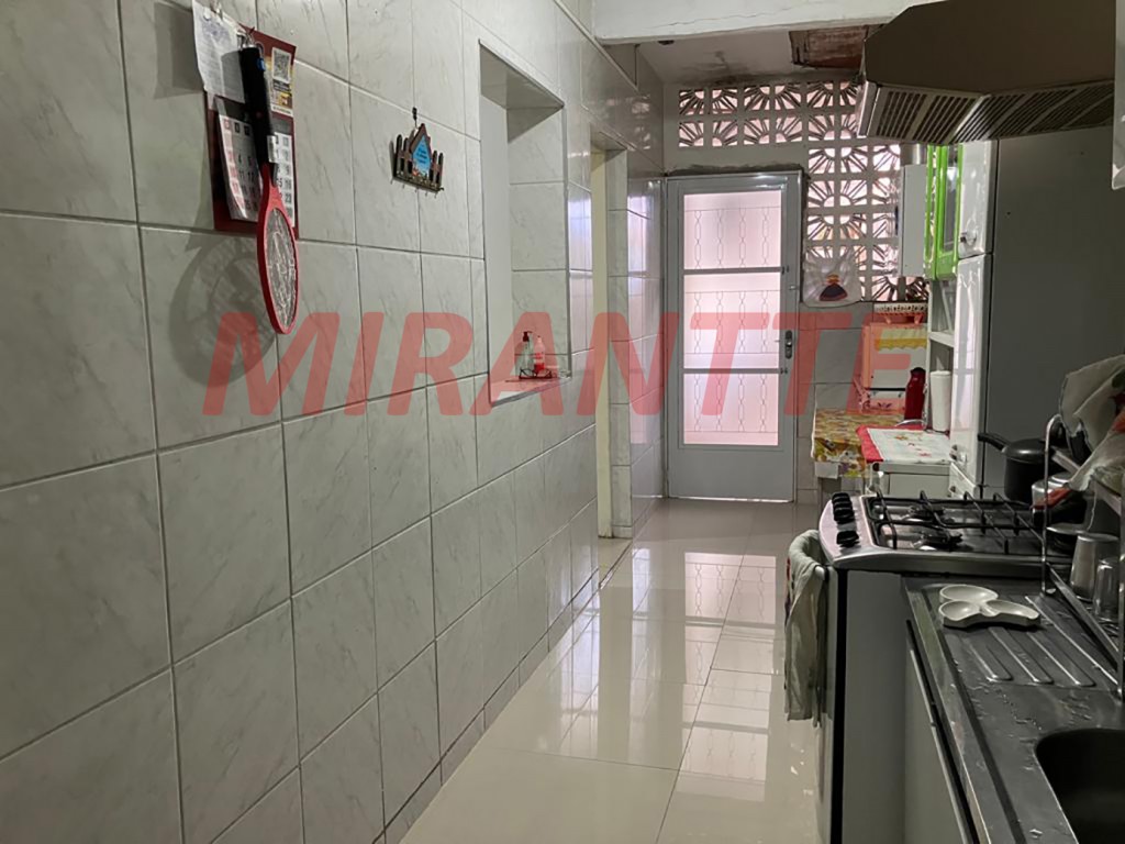 Casa terrea de 122m² com 6 quartos em Vila Ede
