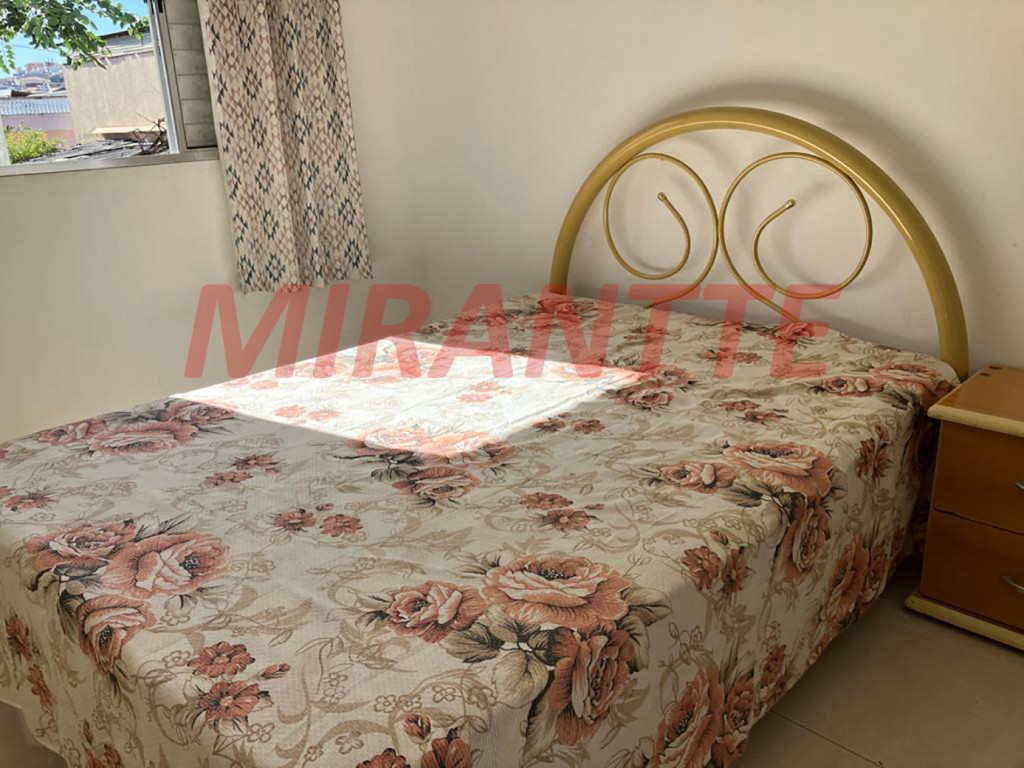 Casa terrea de 122m² com 6 quartos em Vila Ede