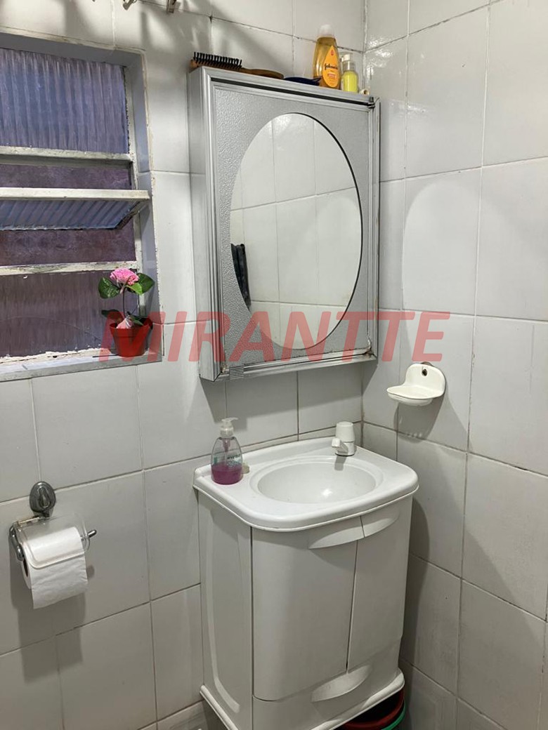 Casa terrea de 122m² com 6 quartos em Vila Ede