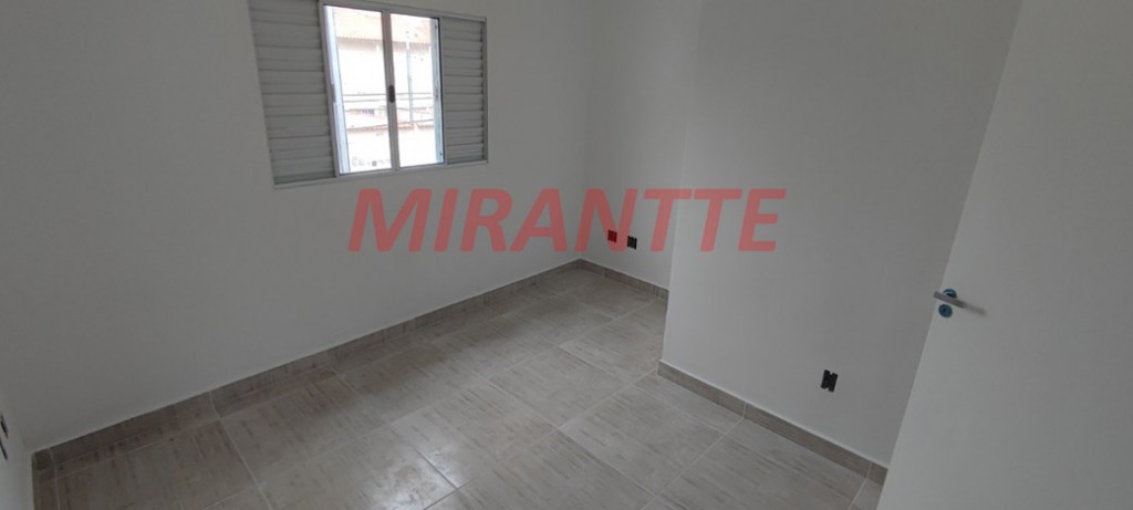 Sobrado de 64m² com 2 quartos em Vila Jacui