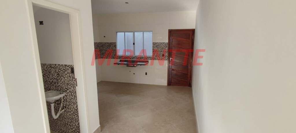 Sobrado de 64m² com 2 quartos em Vila Jacui