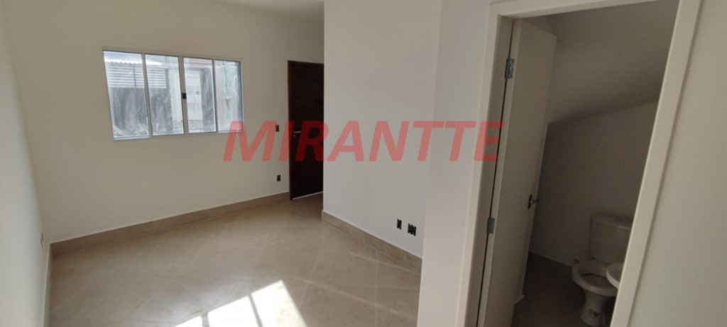 Sobrado de 64m² com 2 quartos em Vila Jacui