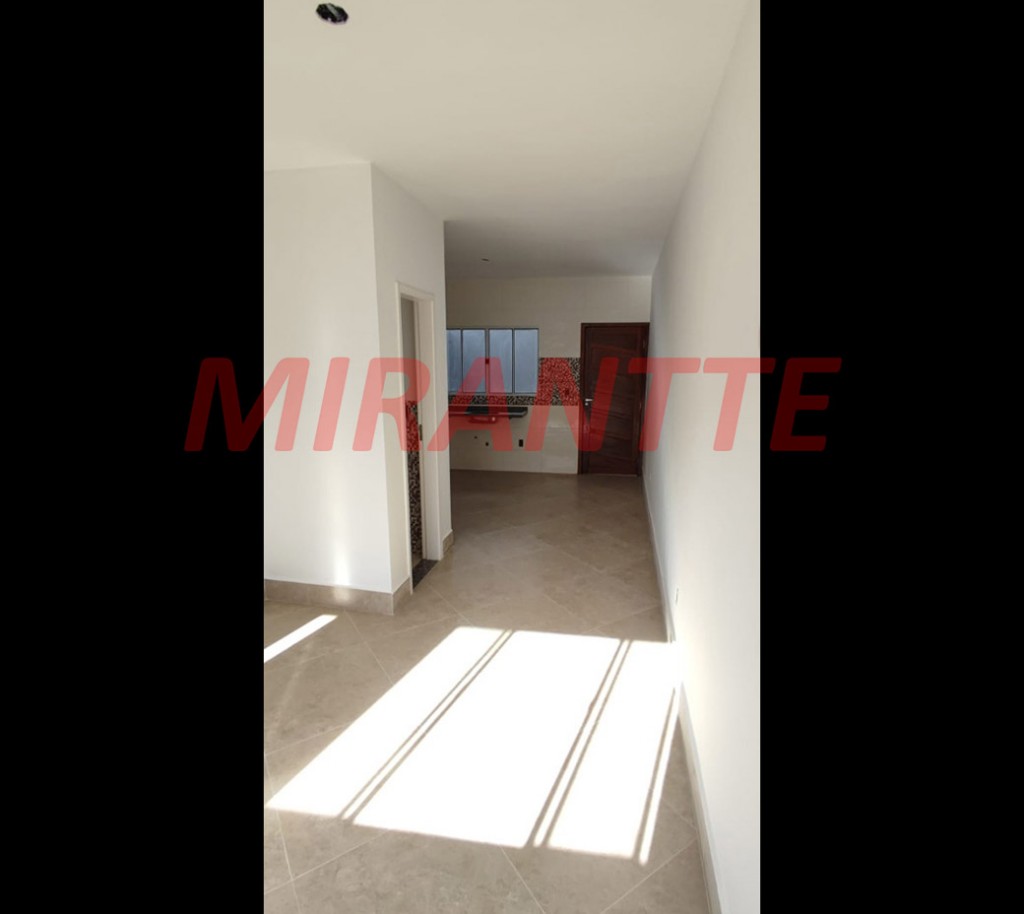 Sobrado de 64m² com 2 quartos em Vila Jacui