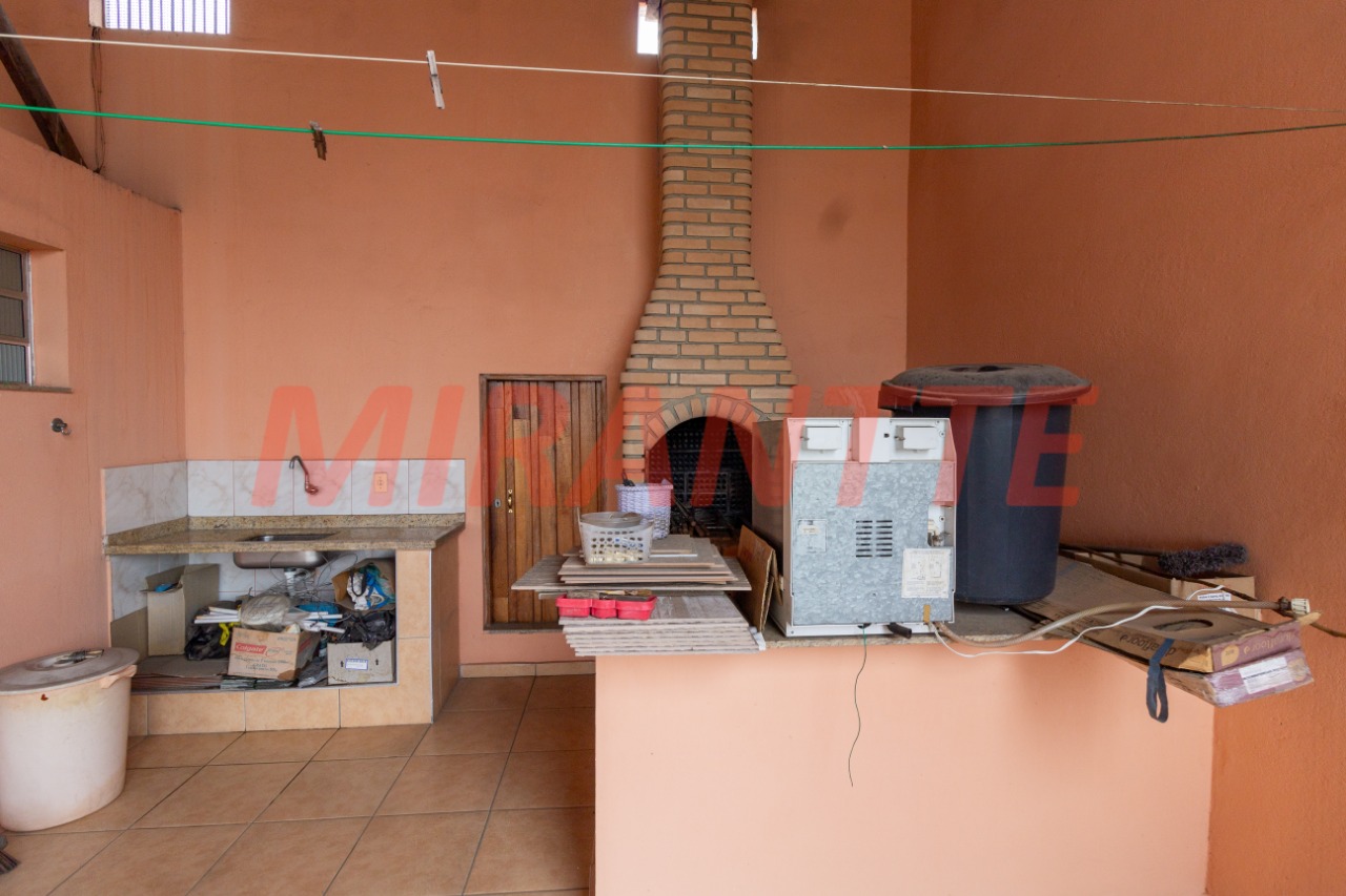 Sobrado de 145m² com 3 quartos em Vila Nova Mazzei