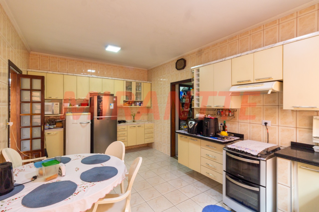 Sobrado de 145m² com 3 quartos em Vila Nova Mazzei