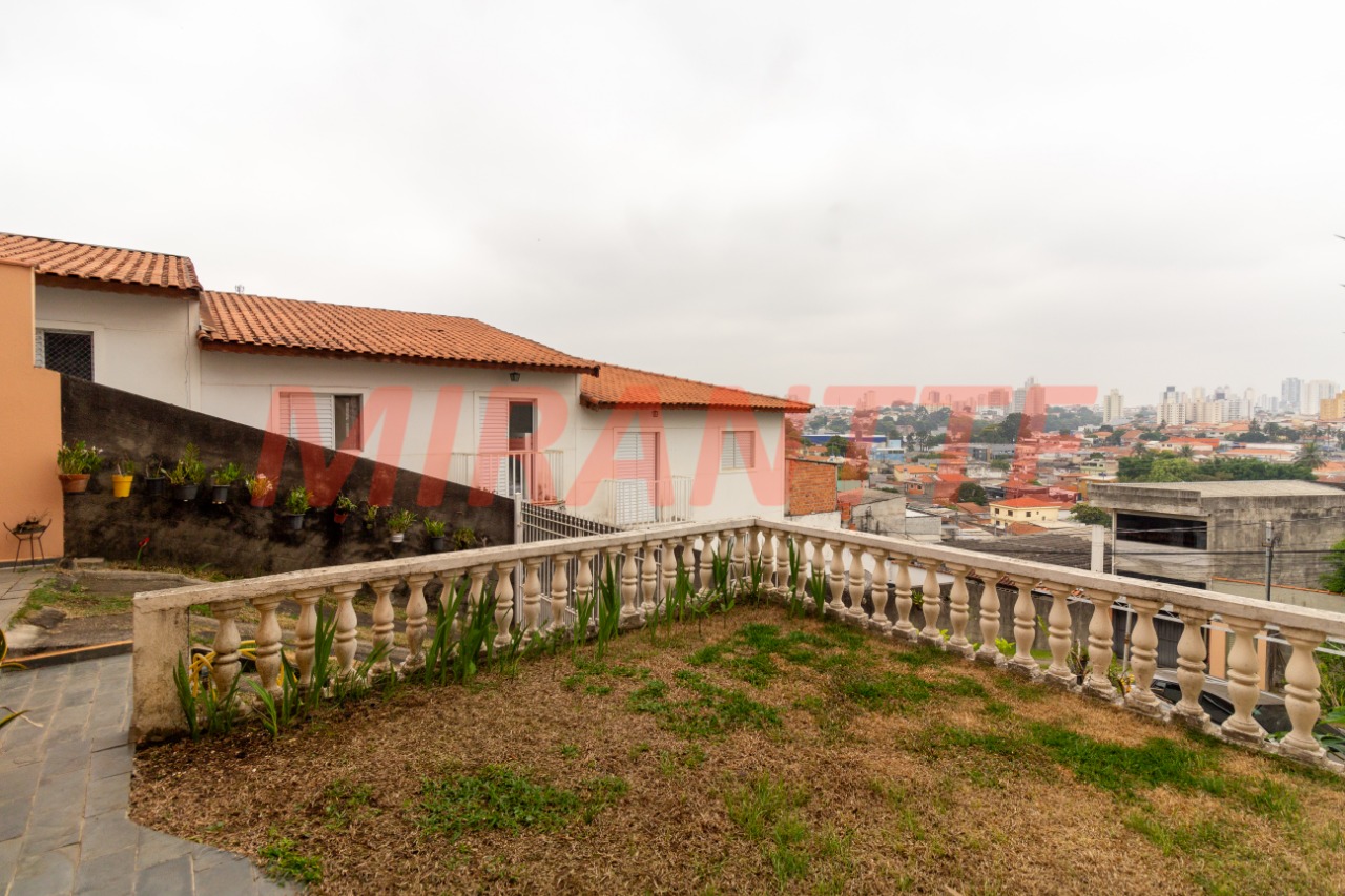 Sobrado de 145m² com 3 quartos em Vila Nova Mazzei