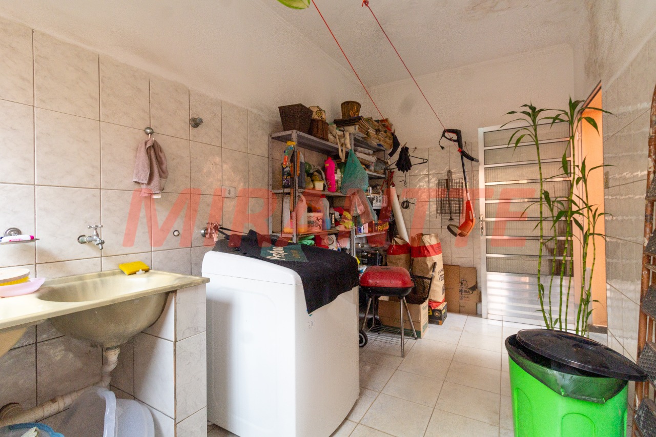 Sobrado de 145m² com 3 quartos em Vila Nova Mazzei