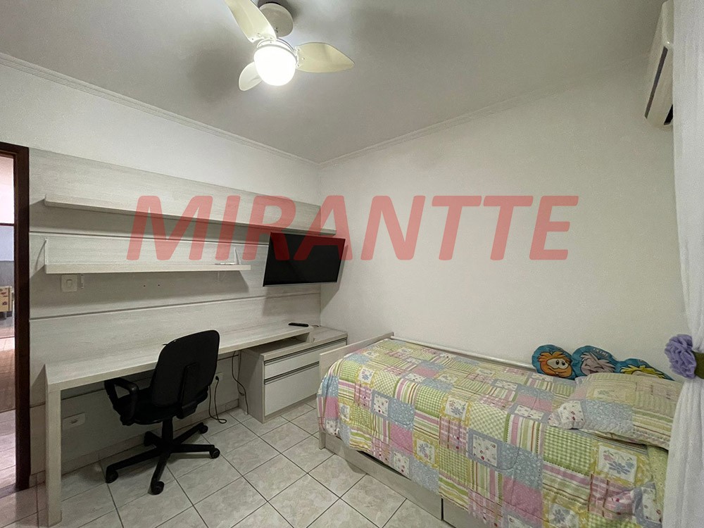 Sobrado de 260m² com 3 quartos em Jardim Virginia Bianca