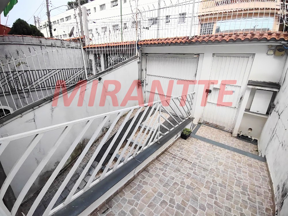 Sobrado de 260m² com 3 quartos em Jardim Virginia Bianca