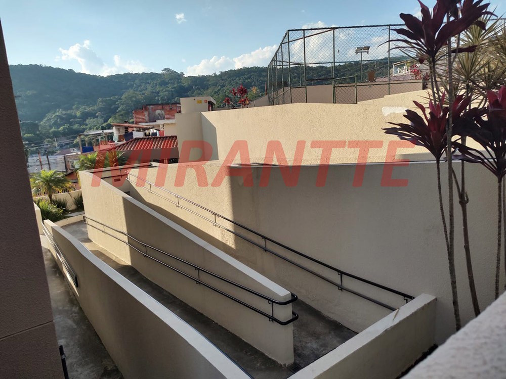 Apartamento de 50m² com 2 quartos em Cachoeira