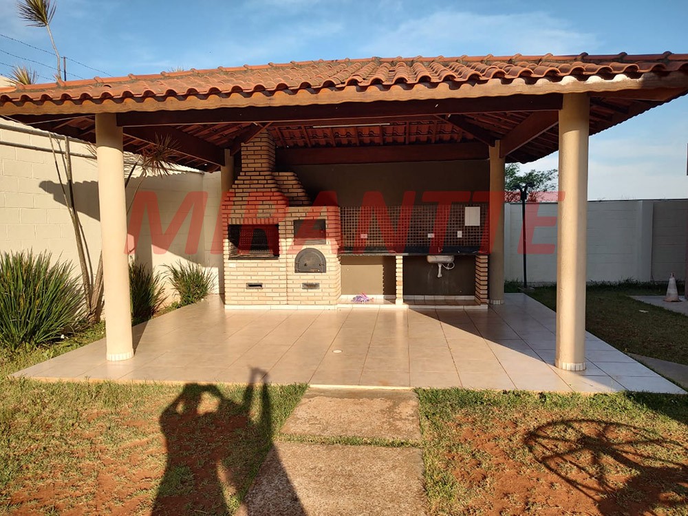 Apartamento de 50m² com 2 quartos em Cachoeira