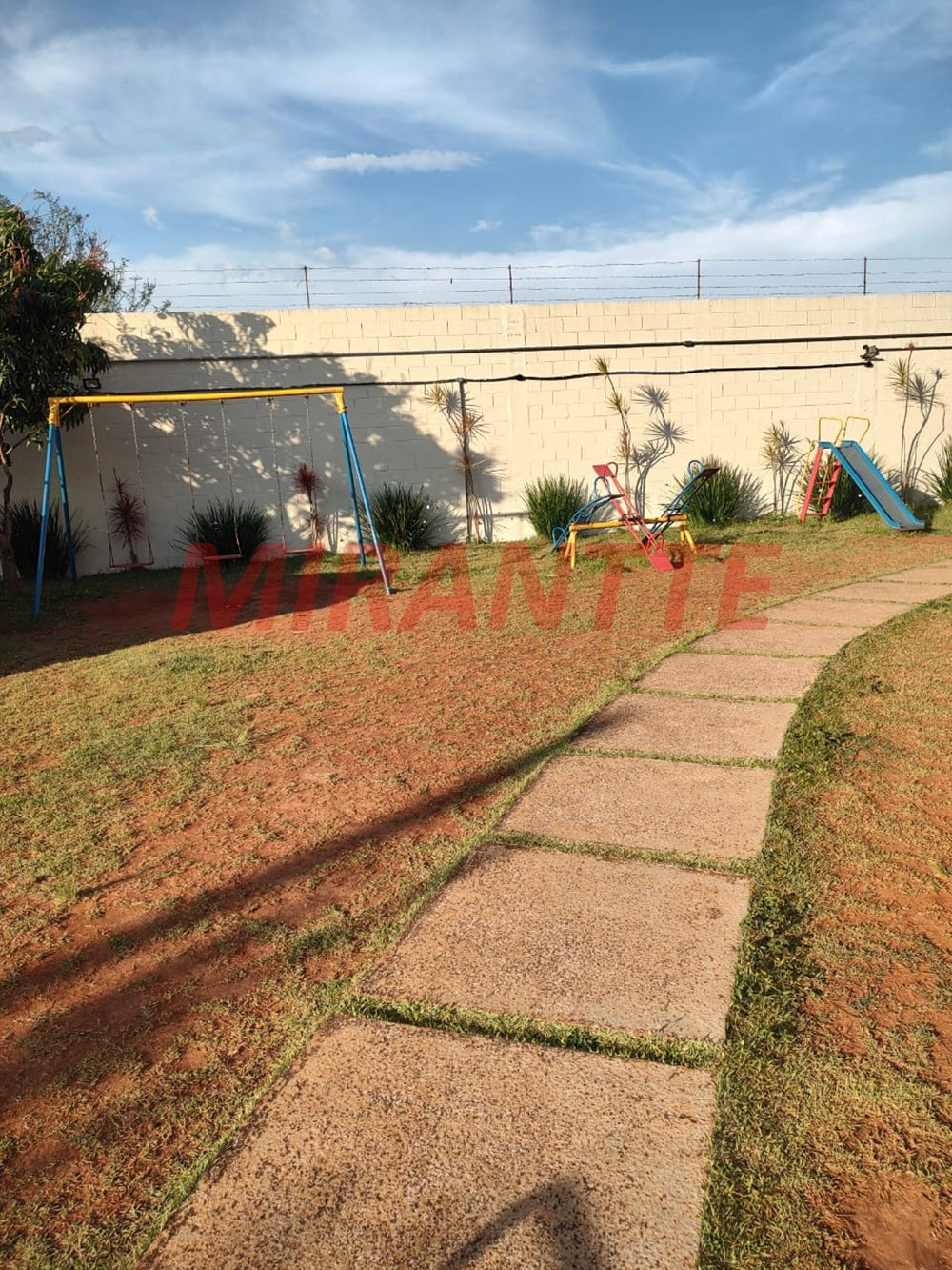 Apartamento de 50m² com 2 quartos em Cachoeira