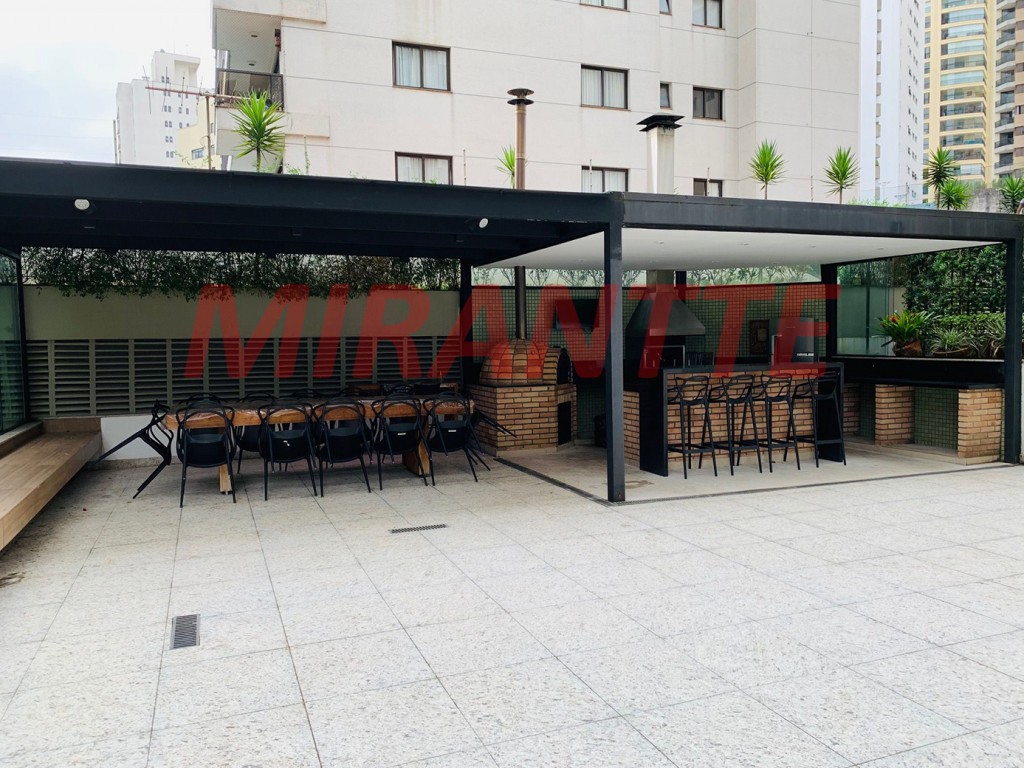 Apartamento de 240m² com 4 quartos em Santana