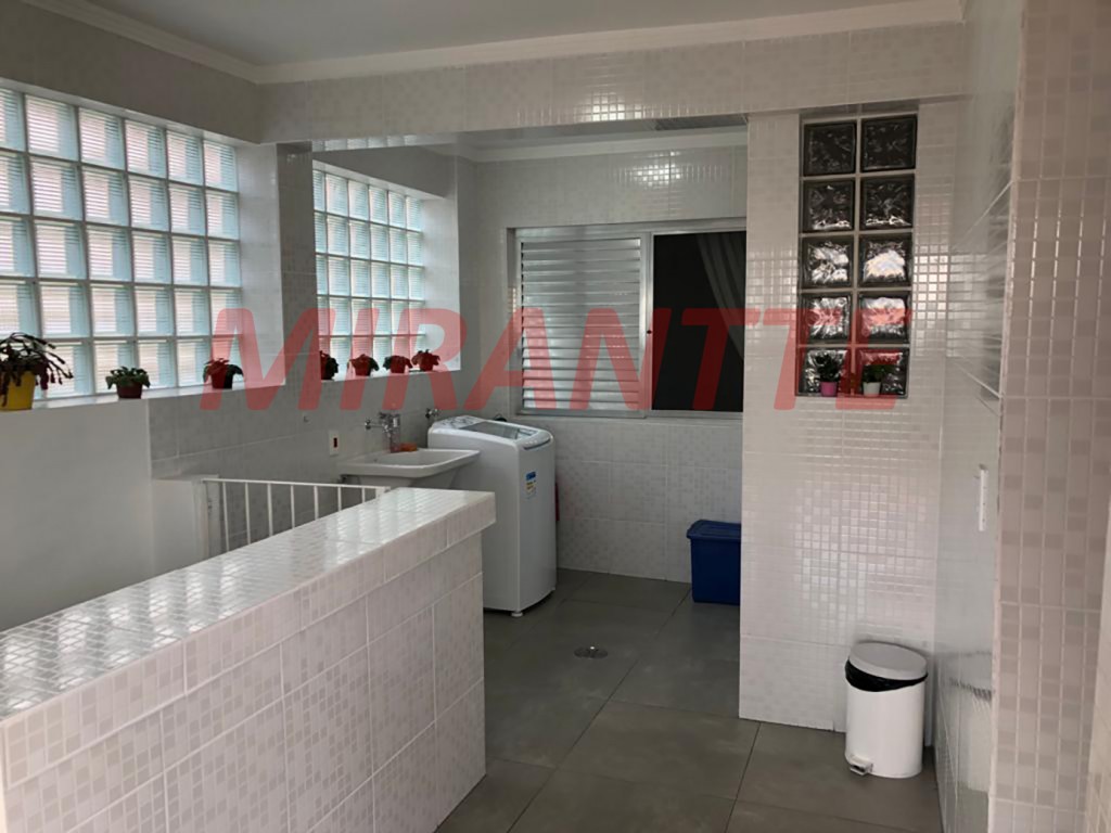 Casa terrea de 176m² com 3 quartos em Imirim