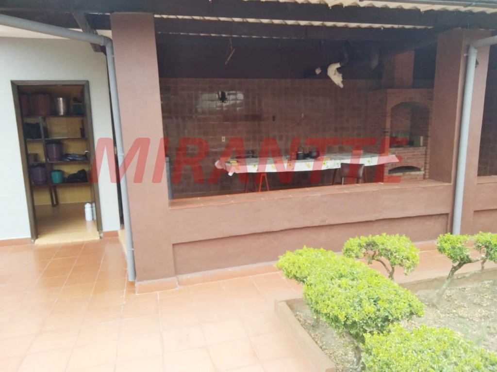 Casa terrea de 199m² com 3 quartos em Parque Edu Chaves
