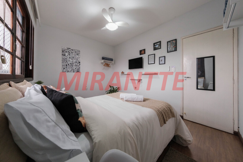 Sobrado de 325m² com 4 quartos em Parada Inglesa